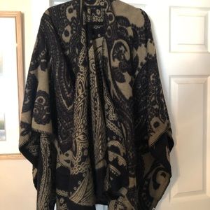 Gorgeous Reversible Shawl